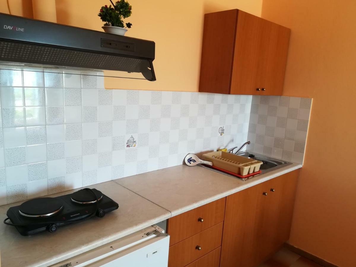 Eleftheria'S Apartments Эратини Экстерьер фото